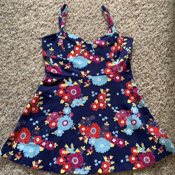 Nwt ModCloth flower dress - Picture 2 of 6